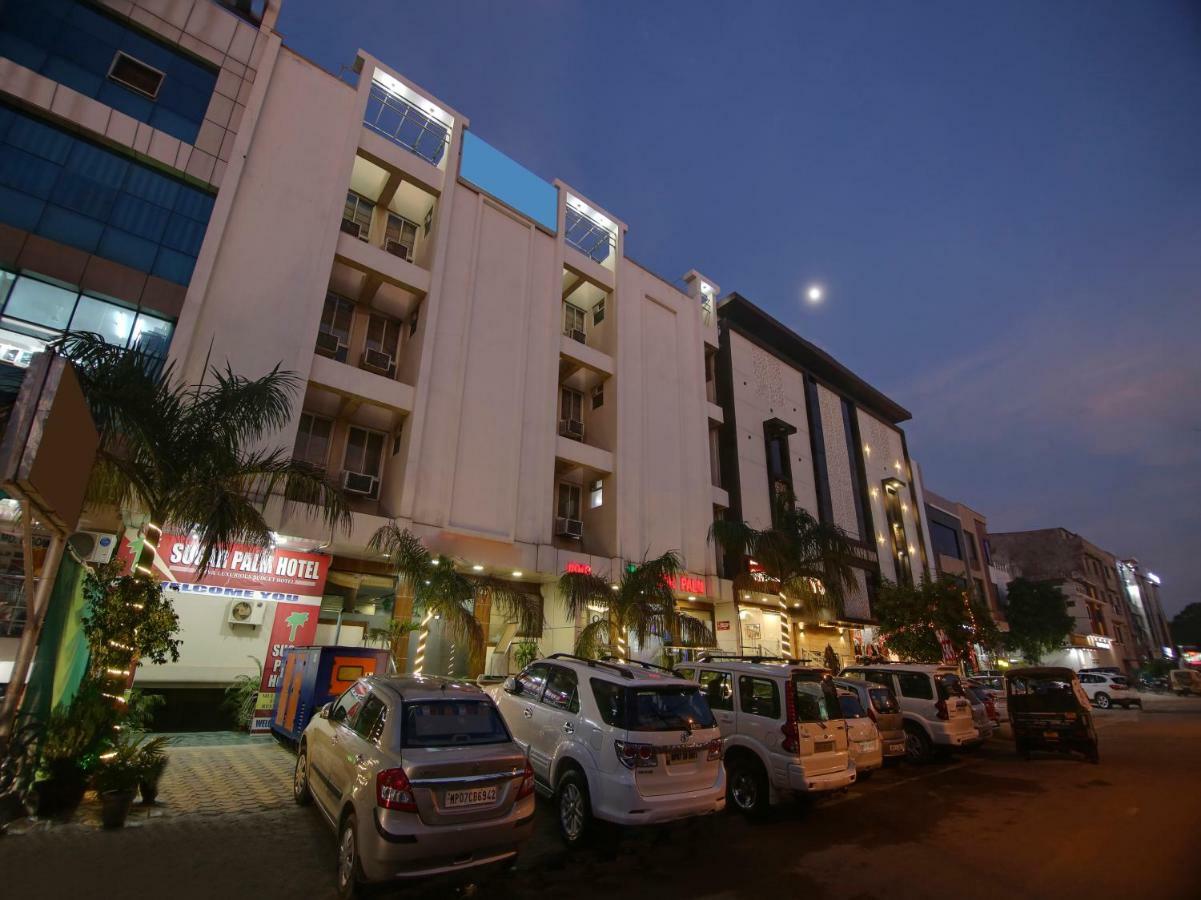 Capital O 32619 Hotel Sugar Palm Gwalior Exteriör bild